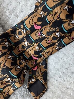 Vintage 90s Hanna-Barbera Cartoon Network Scooby-Doo Designer Tie